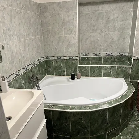 別荘 Dum Ve Vrananech *